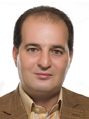Arash Bayat